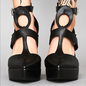 Heels from dolls kill